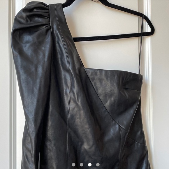One shoulder black faux leather dress from Zara - Picture 4 of 4